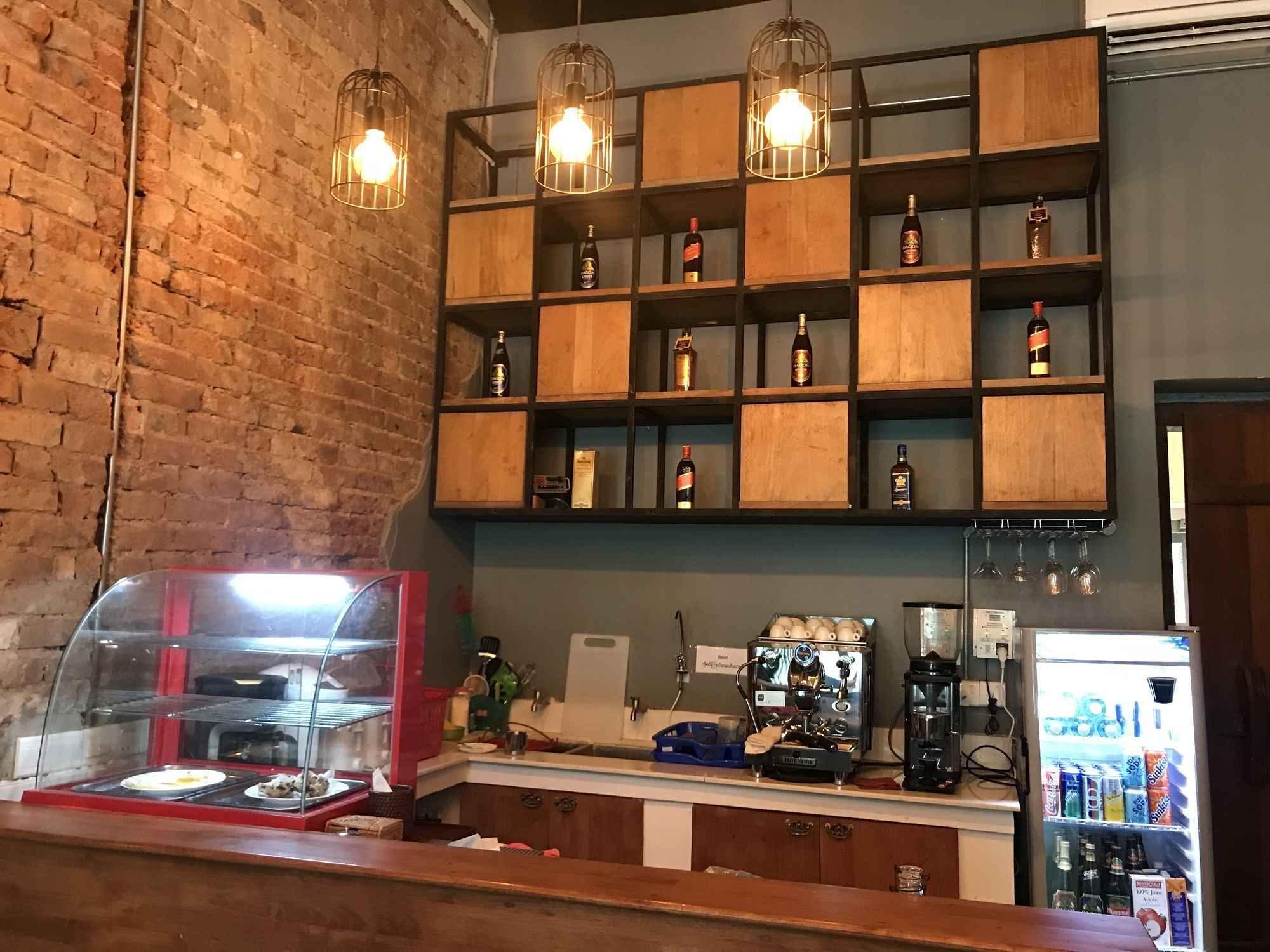 Baobabed Hostel Yangon, Myanmar Exteriör bild